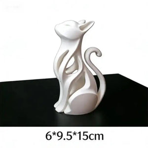 Minimal Sitting Cat Sculpture - thumbnail 4