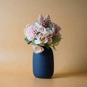 Nordic Ceramic Bud Vase - thumbnail 2