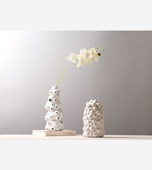 Ceramic Handicraft Ornaments Coral White Ceramic Vase Hollow Flower Vase Abstract Irregular Bump Furnishings Flower Arrangement