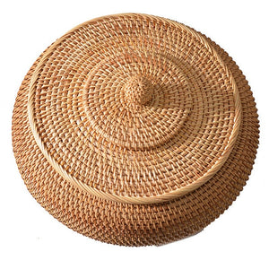 Rustic Willow Round Rattan Storage Basket: Hand-Woven Multi-Purpose Tray for Picnic, Food, and Table