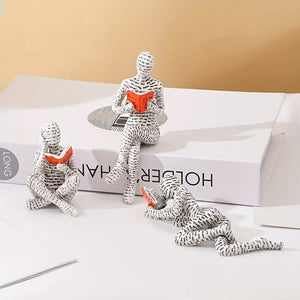 Newspaper Reader Sculpture - thumbnail 4