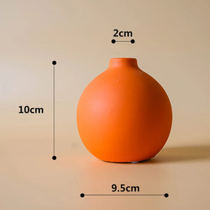 Nordic Ceramic Bud Vase - thumbnail 4