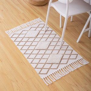 Retro Handwoven Cotton Linen Tassel Rug: Bohemian Floor Mat Tapestry