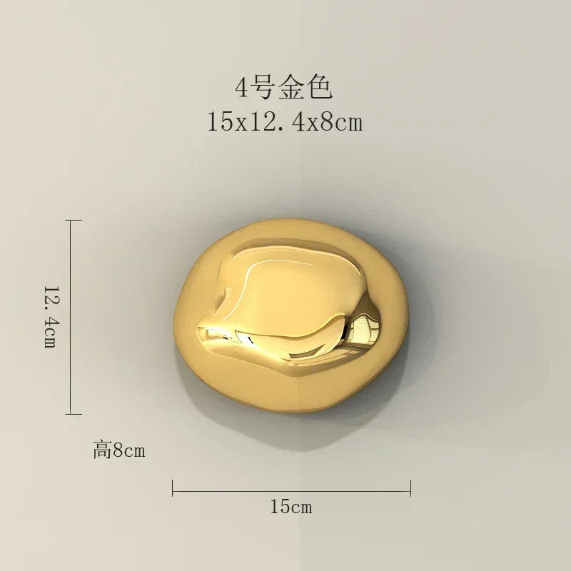 Gilded Stone-Effect Wall Accents - image 9