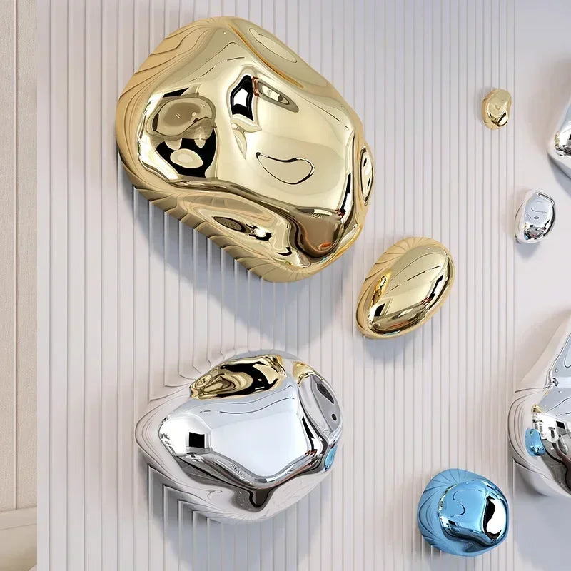 Gilded Stone-Effect Wall Accents - image 1