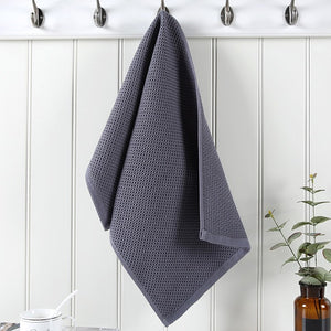 Premium 100% Cotton Hand Towels: Stylish Plaid Design for Luxurious Face Care