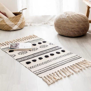 Retro Handwoven Cotton Linen Tassel Rug: Bohemian Floor Mat Tapestry