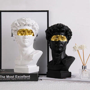 Classical David Bust Sculpture - thumbnail 2