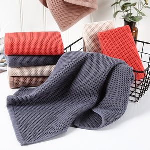 Premium 100% Cotton Hand Towels: Stylish Plaid Design for Luxurious Face Care